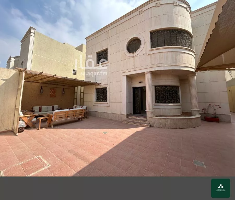 فيلا 6 غرف في المونسية 2