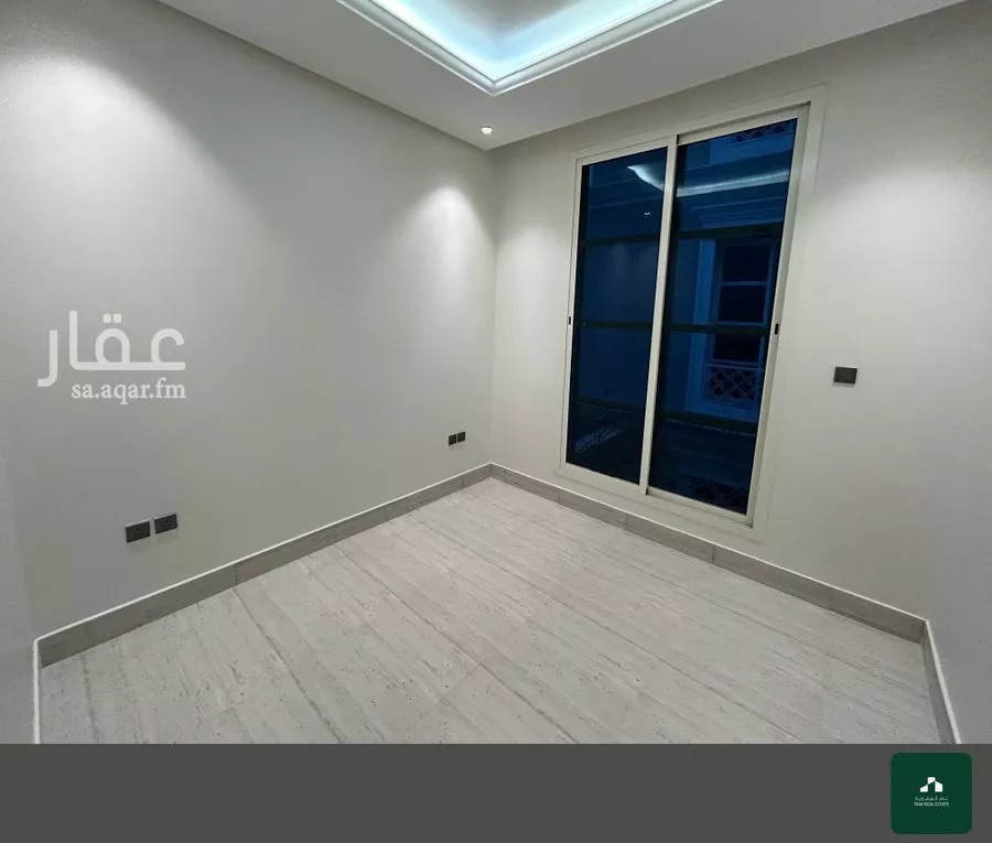 شقة 3 غرف في الملقا 5