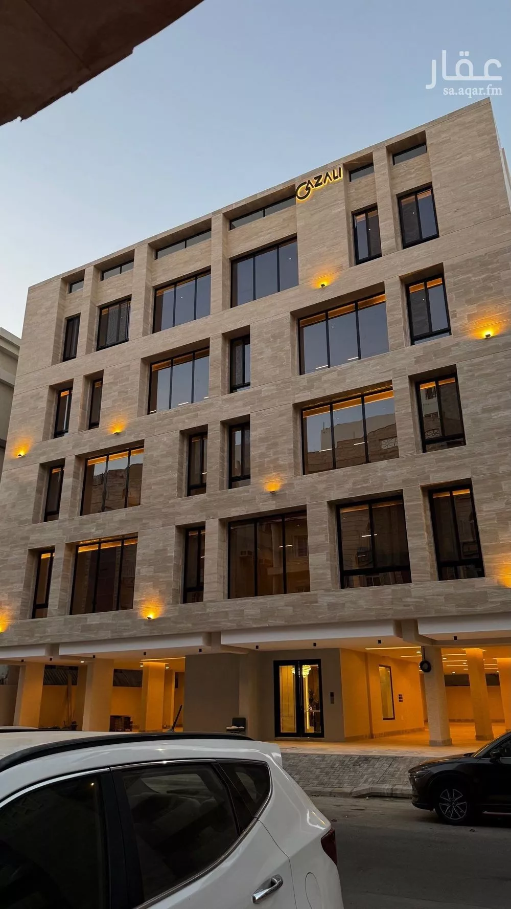 شقة 4 غرف في الزهراء 1