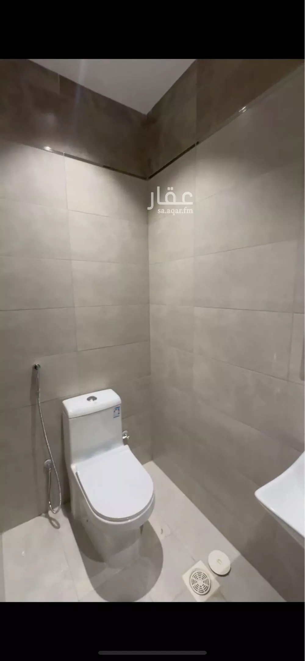 شقة 3 غرف في الواحة 5