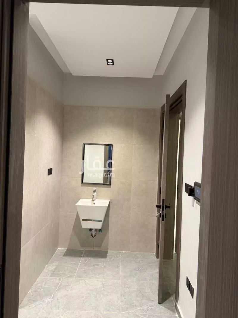 عقار 5 غرف في الوادي، الرياض 10