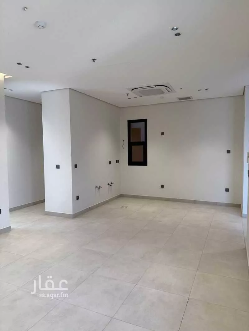 4 bedroom apartment in Al Aridh, Riyadh 13