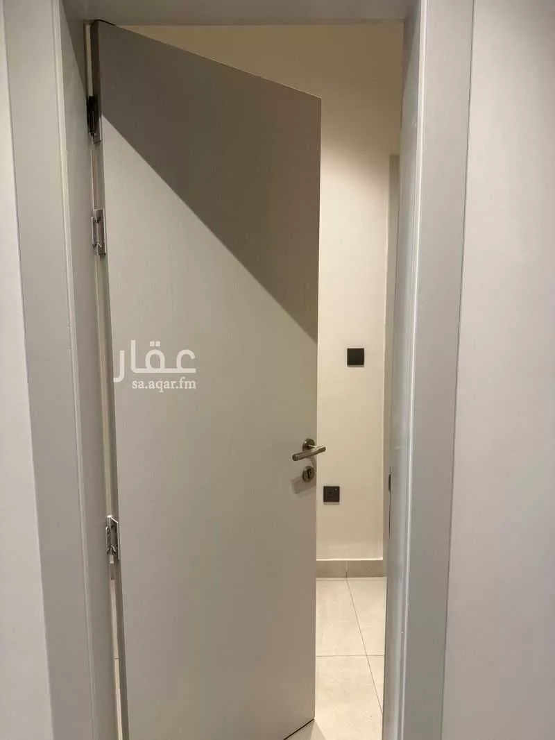 4 bedroom apartment in Al Aridh, Riyadh 11