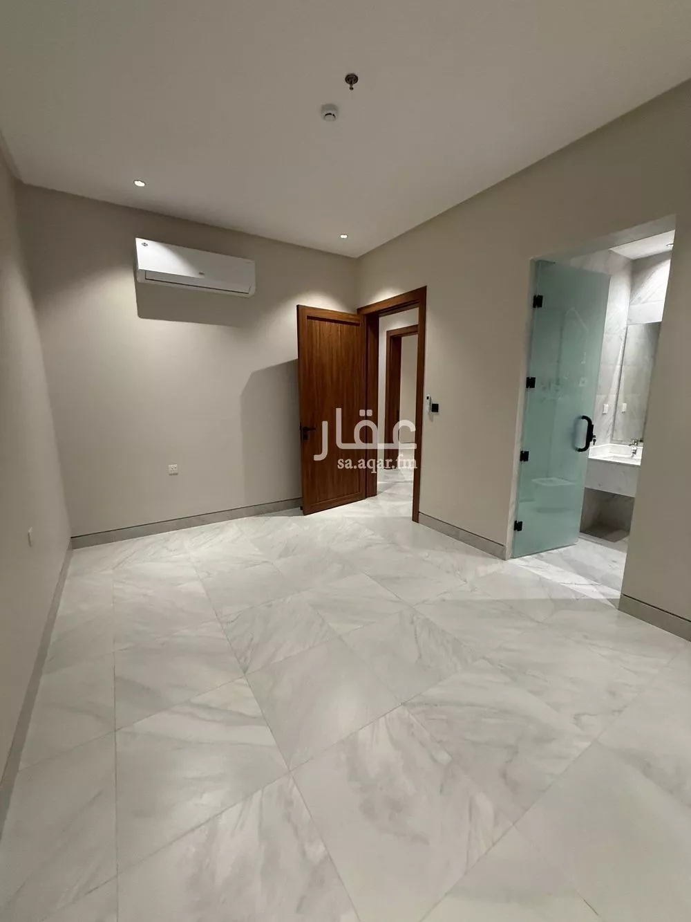 شقة 3 غرف في العارض 1