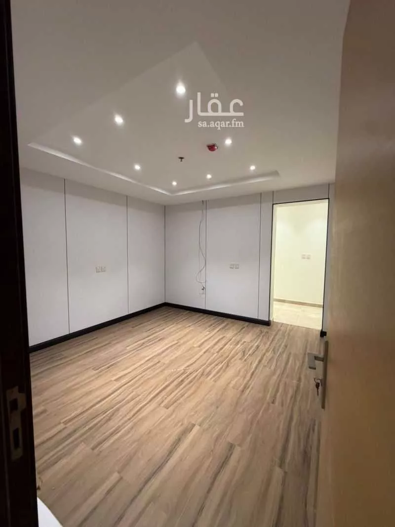 4 bedroom apartment in Al Hamra 5
