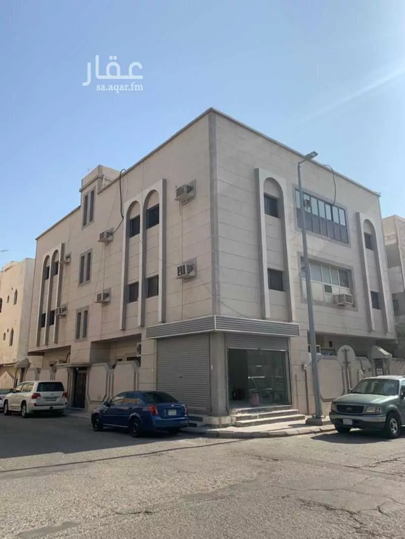 3 bedroom apartment in Al Aqrabiyah 1