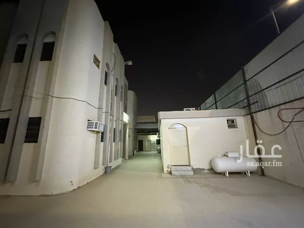 land in Al Shifa, Riyadh 4