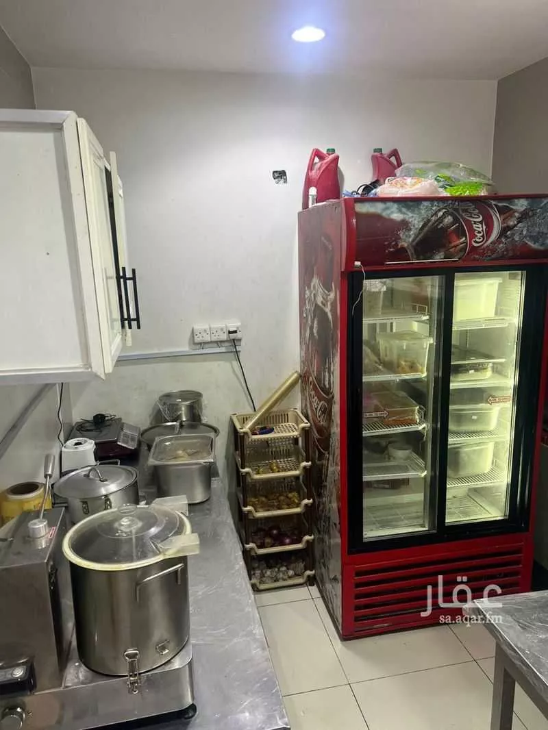 shop in Manfuhah, Riyadh 8