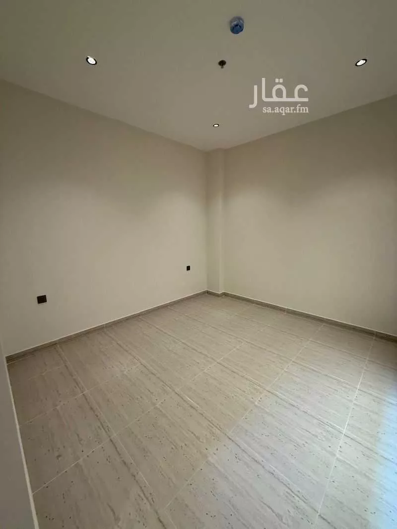 شقة 2 غرف في عرقة 1