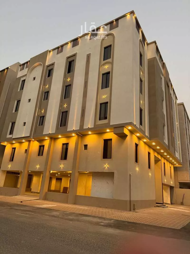 عمارة 681 م² في البحيرات 3