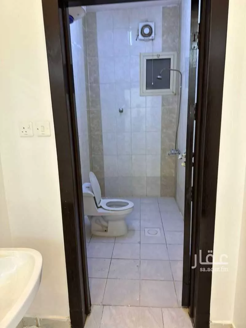 شقة 3 غرف في الرمال 4