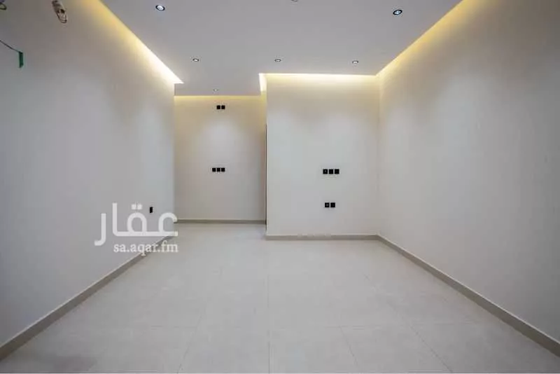 شقة 4 غرف في الصفا 5