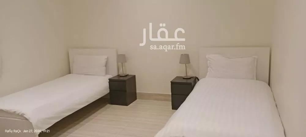 شقة 3 غرف في الحمرا 5