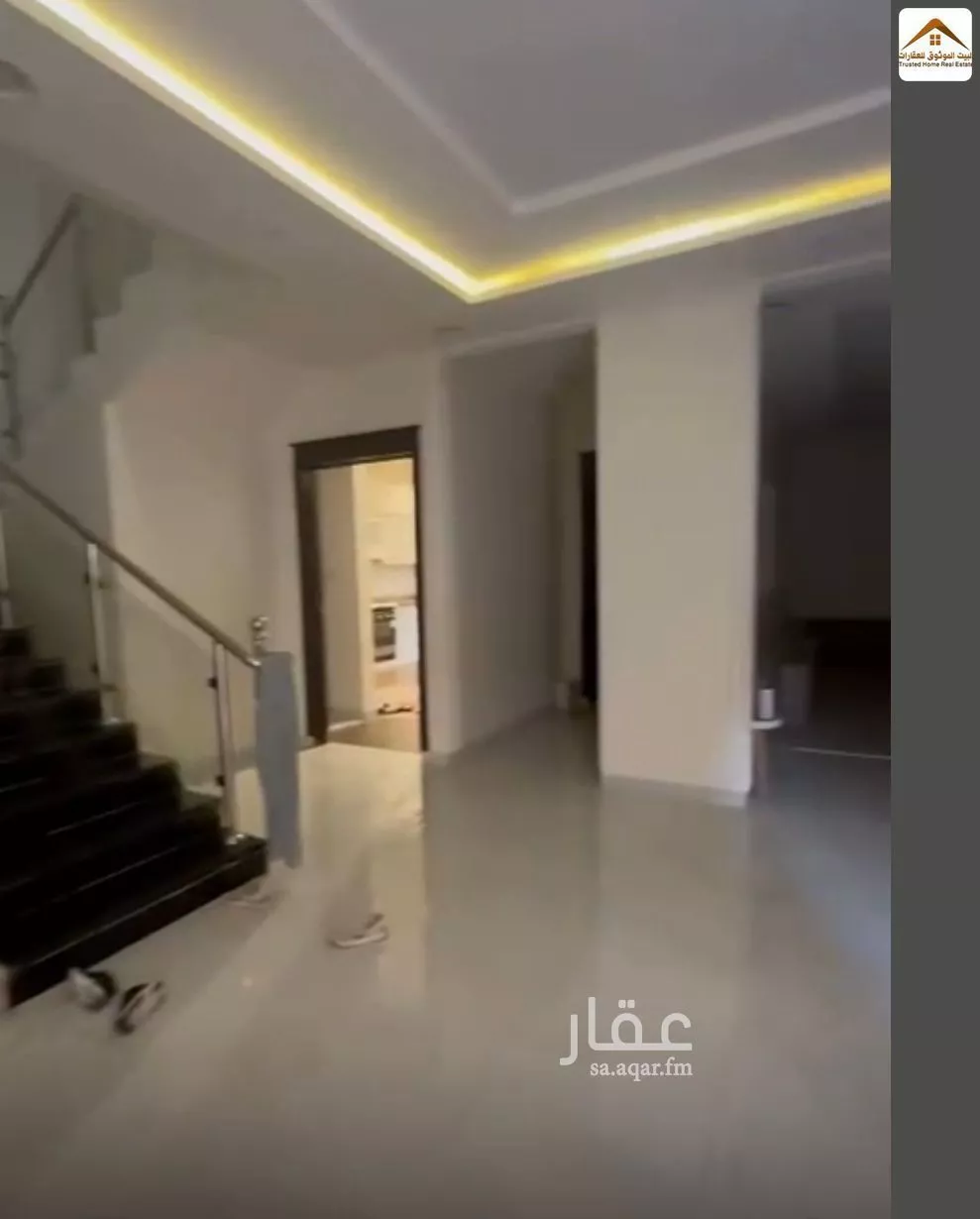 فيلا 4 غرف في الرمال 2