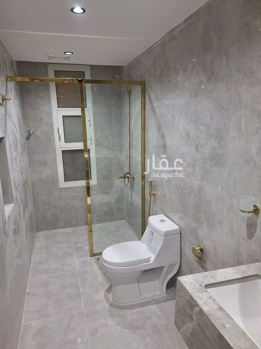 4 bedroom apartment in Dahiat King Fahd, Eastern Province 13