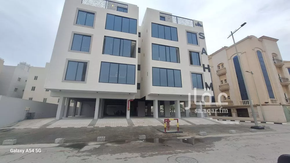 6 bedroom apartment in Hajar, Eastern Province 6