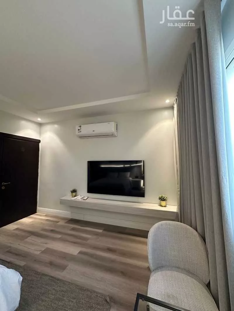 شقة 10 غرف في عرقة 3