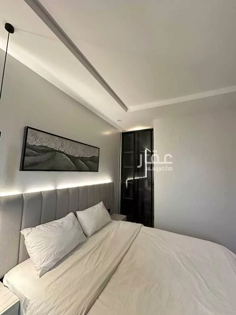 شقة 10 غرف في عرقة 1