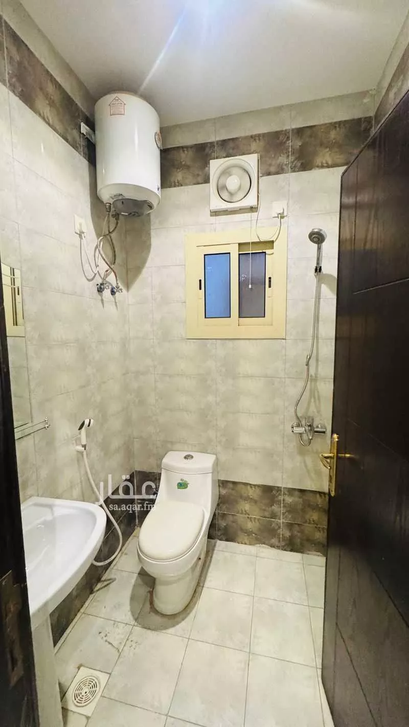 شقة 3 غرف في الريان 4