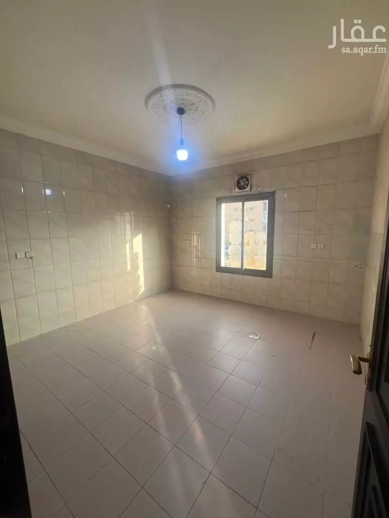 6 bedroom apartment in Ar Rayan, Jeddah 8
