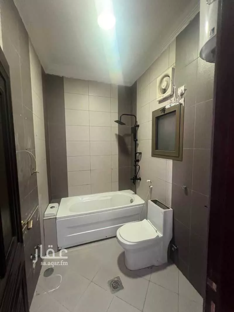 6 bedroom apartment in Ar Rayan, Jeddah 14