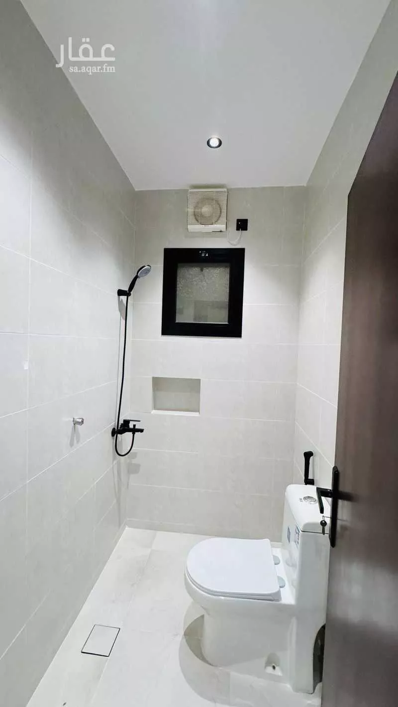 5 bedroom apartment in Ar Rayan, Jeddah 24