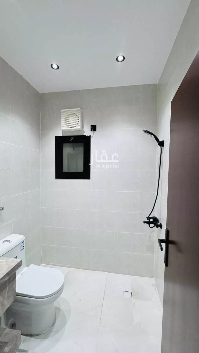 5 bedroom apartment in Ar Rayan, Jeddah 25