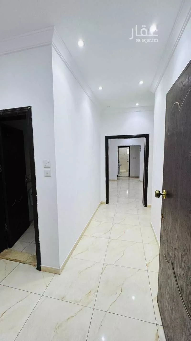 شقة 3 غرف في الريان 5