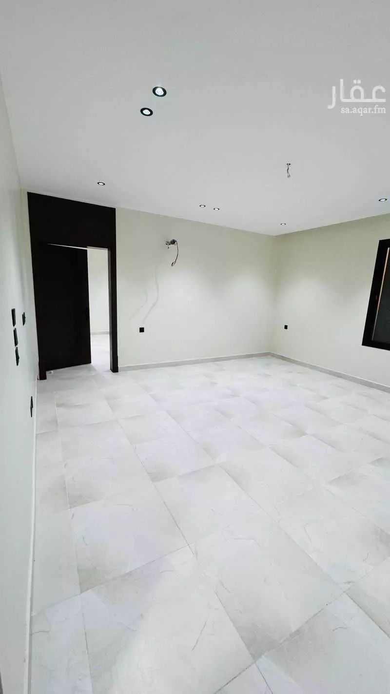 5 bedroom apartment in Ar Rayan, Jeddah 4
