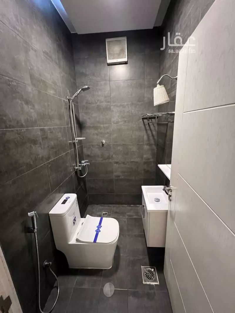 6 bedroom apartment in Ar Rayan, Jeddah 8