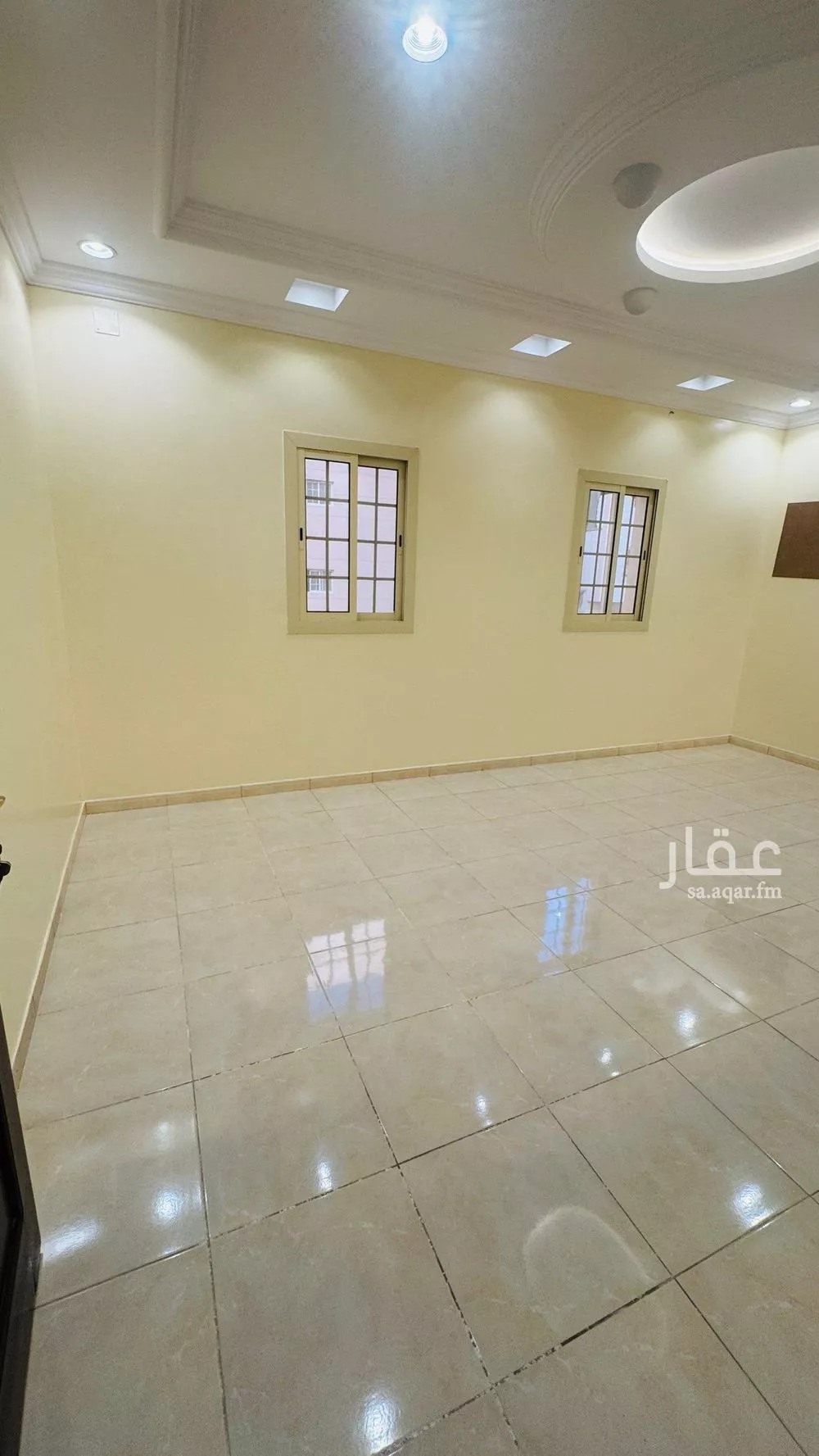 شقة 5 غرف في الريان 4