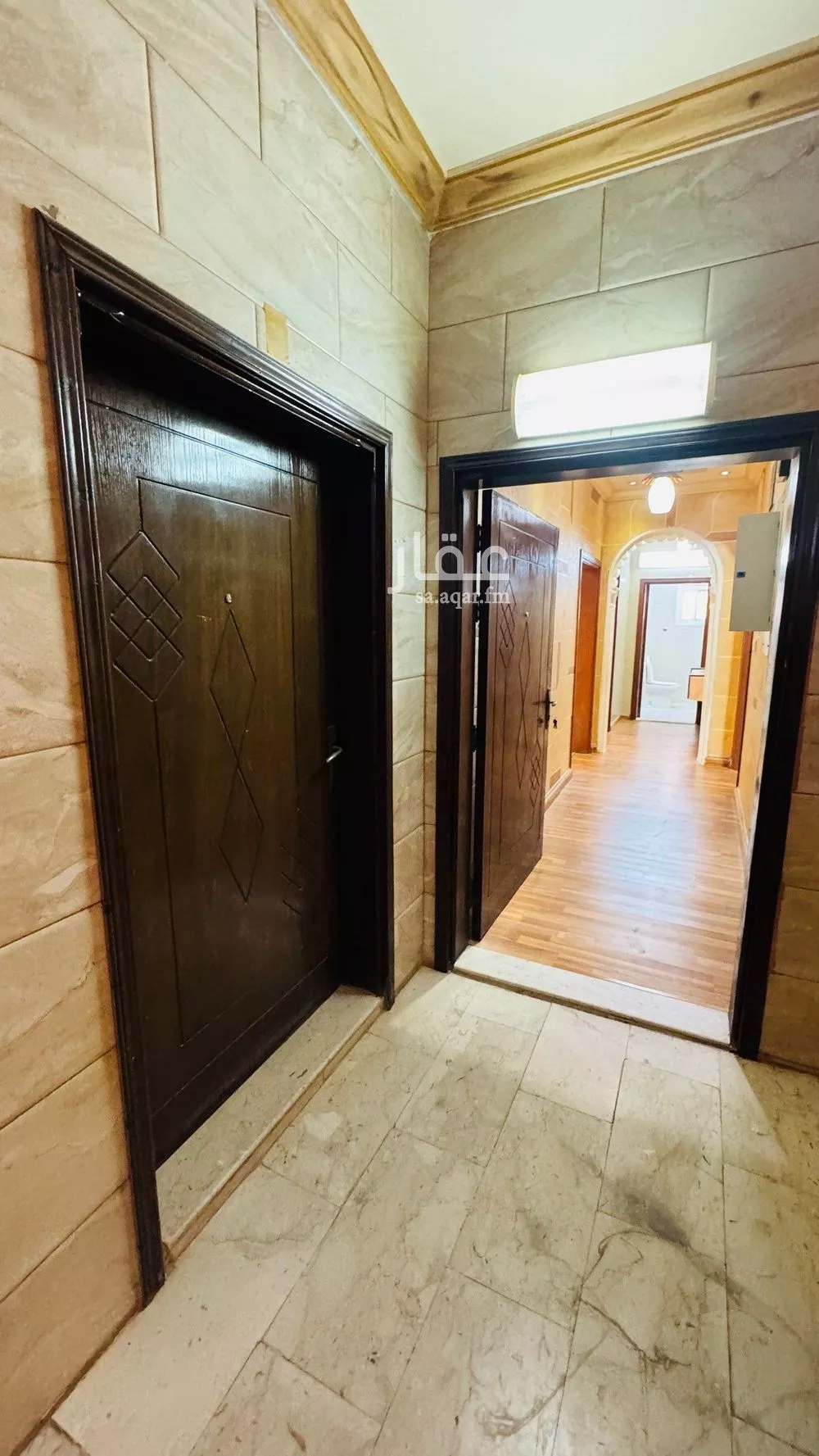 شقة 5 غرف في الريان 2