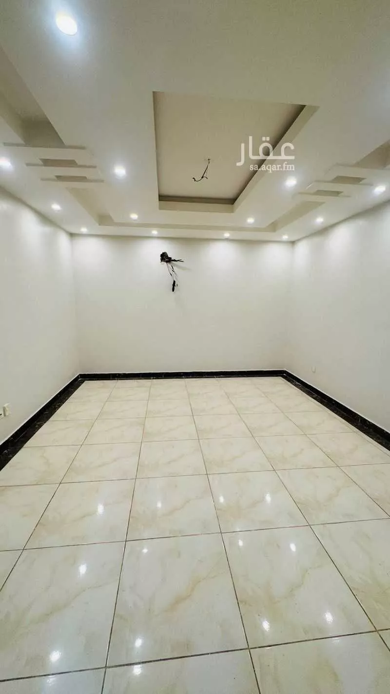 3 bedroom apartment in Ar Rayan, Jeddah 4
