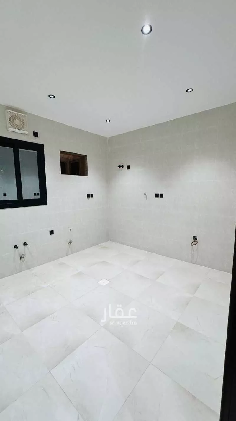 5 bedroom apartment in Ar Rayan, Jeddah 14