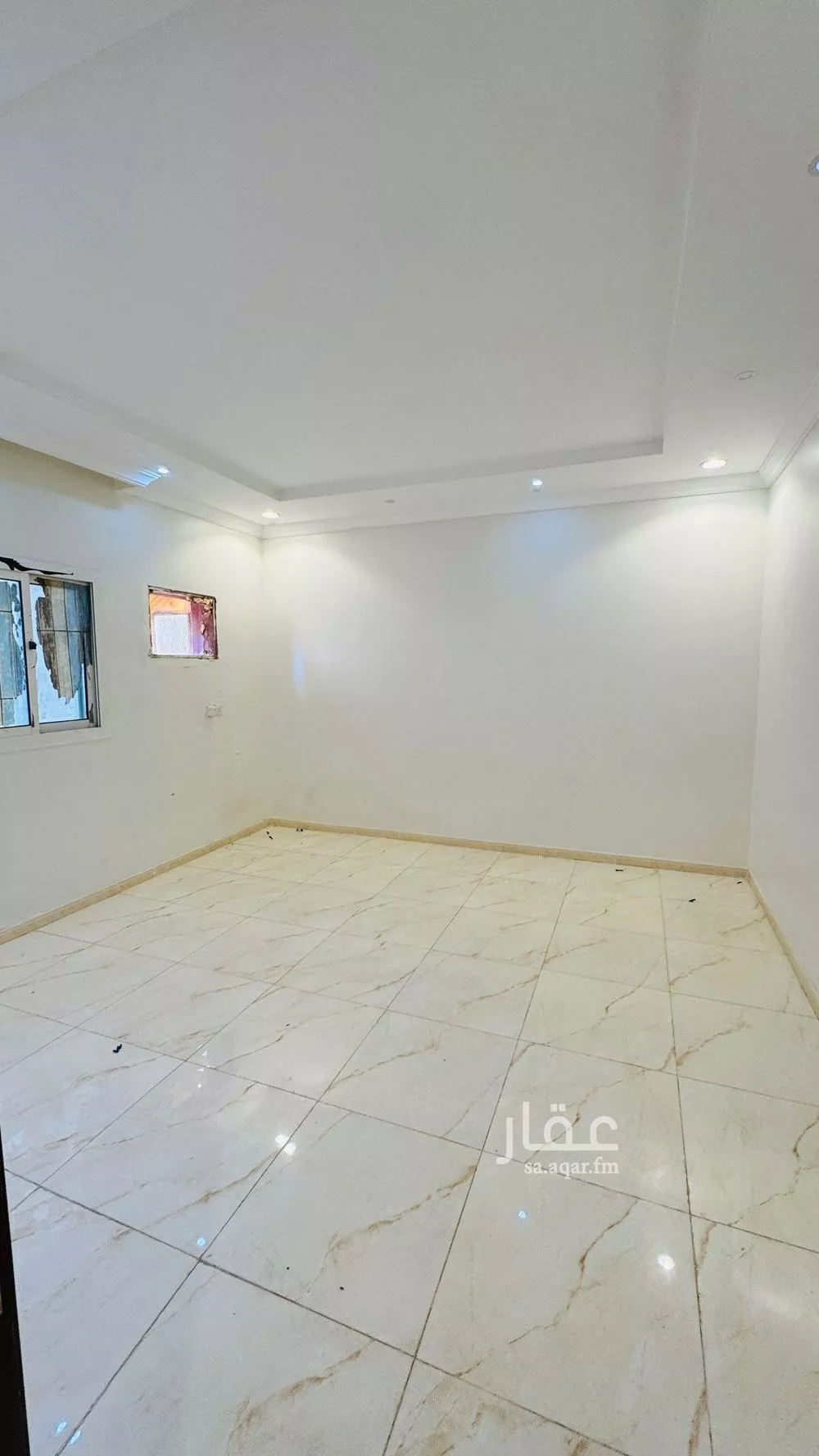 شقة 2 غرف في الريان 4