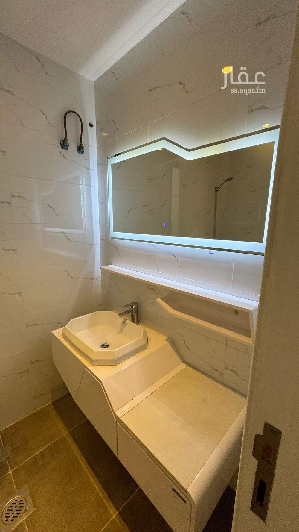 4 bedroom apartment in Bryman, Jeddah 19