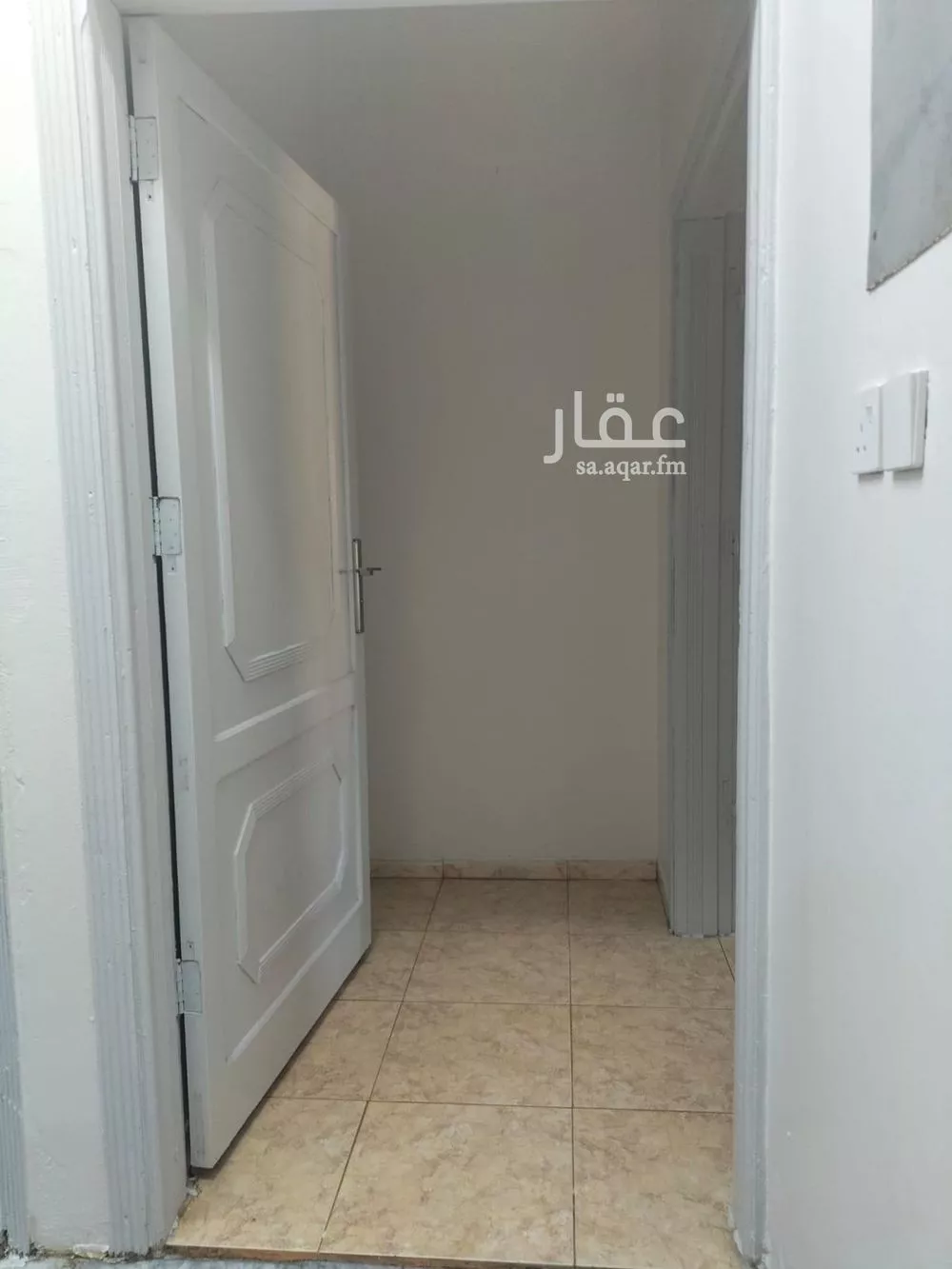 شقة 2 غرف في الخليج 5