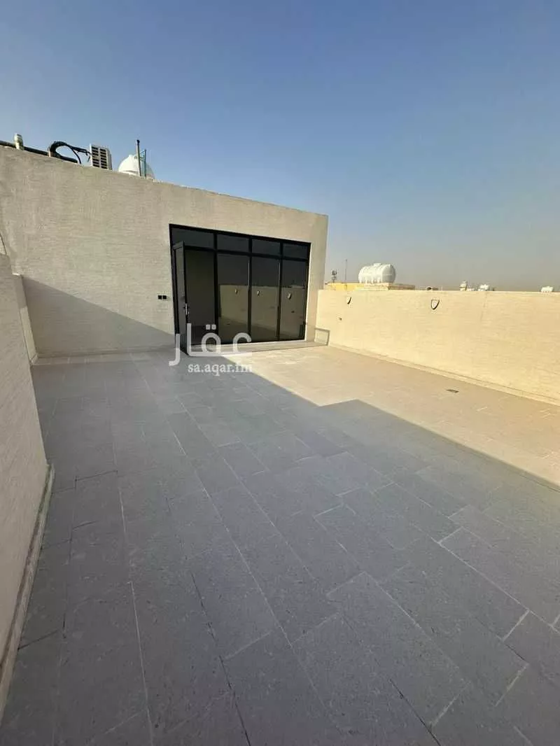 7 bedroom villa in King Faisal, Riyadh 9