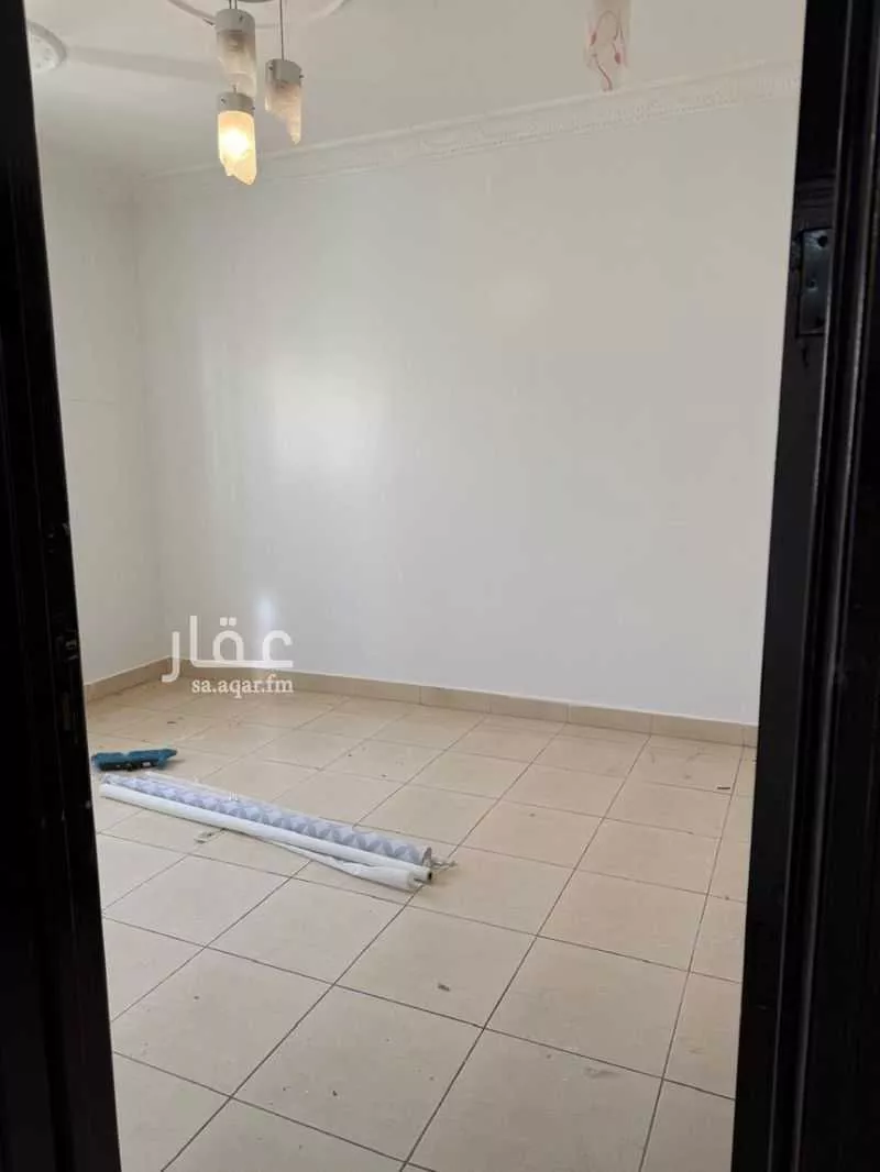 شقة 3 غرف في النهضة 4