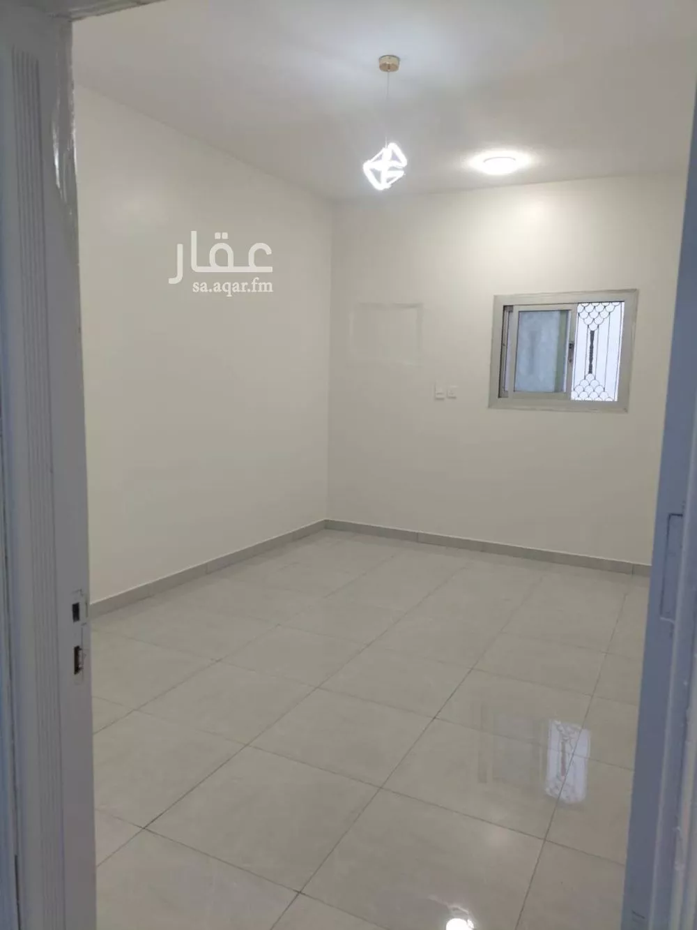 شقة 3 غرف في الخليج 2