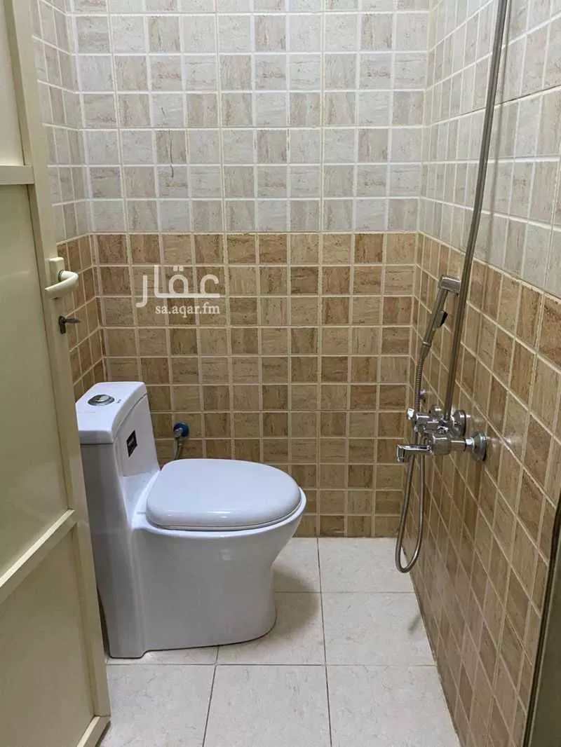 شقة 2 غرف في الخليج 4