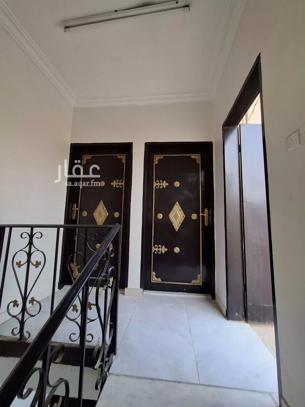 5 bedroom floor in Al Khaleej 2