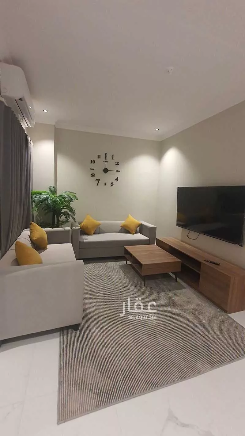 1 bedroom building in An Namudhajiyah, Riyadh 9