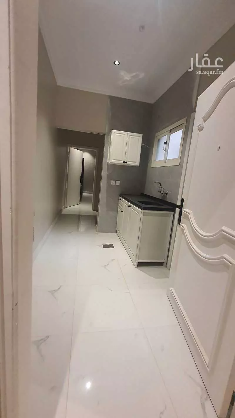 1 bedroom building in An Namudhajiyah, Riyadh 7