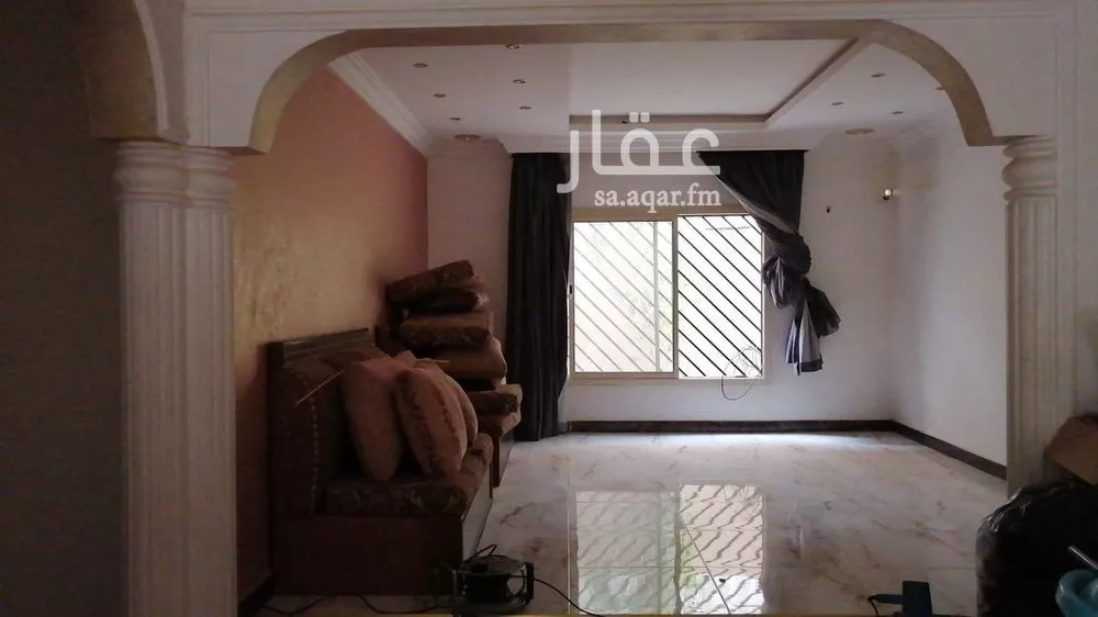 فيلا 13 غرف في العريجاء الوسطى 3