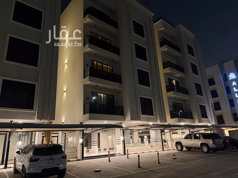 4 bedroom apartment in Al Hamra 4