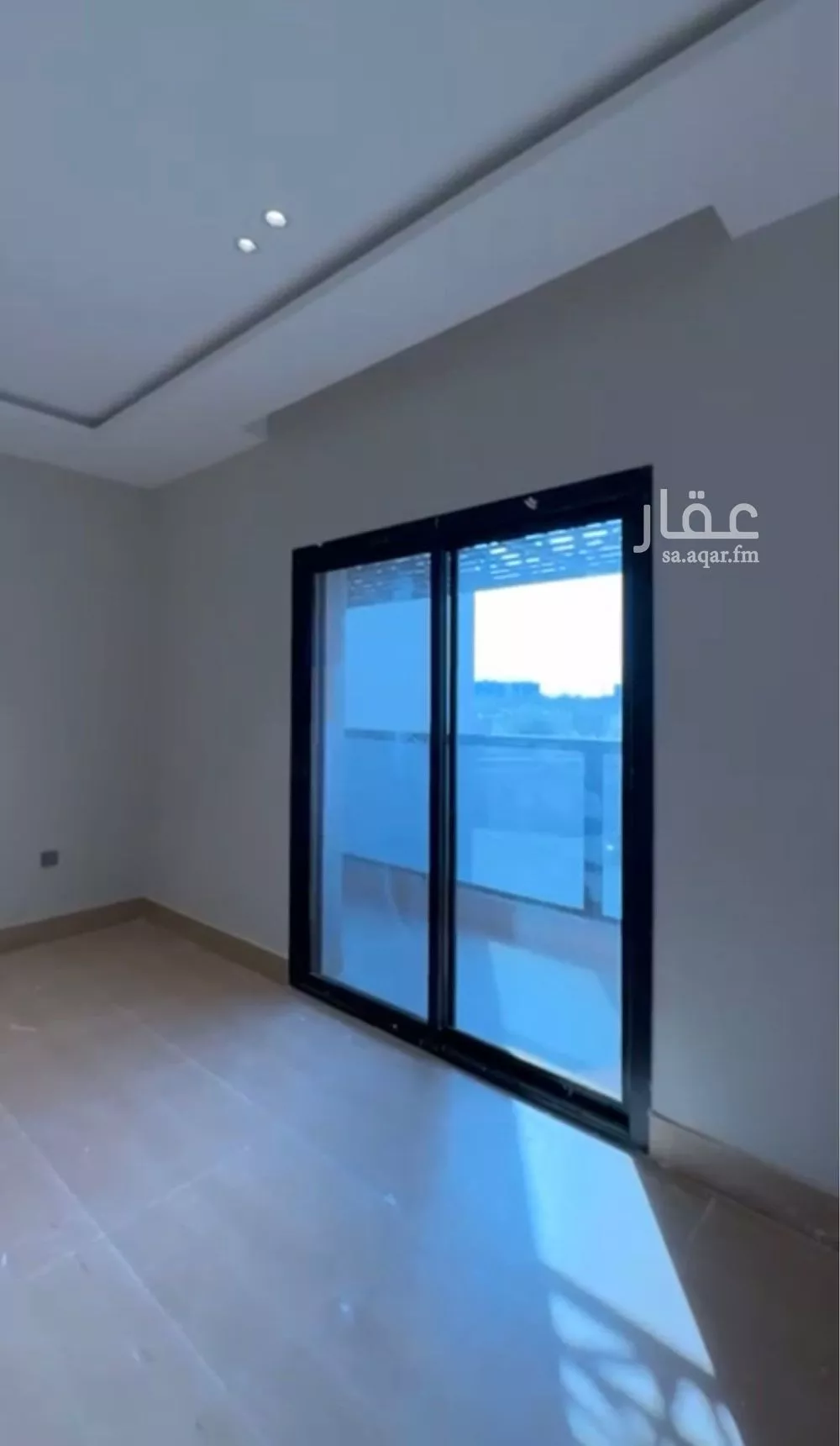 شقة 4 غرف في الحمرا 3