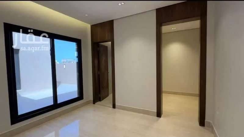 3 bedroom floor in Al Uraija Al Gharbiyah 1