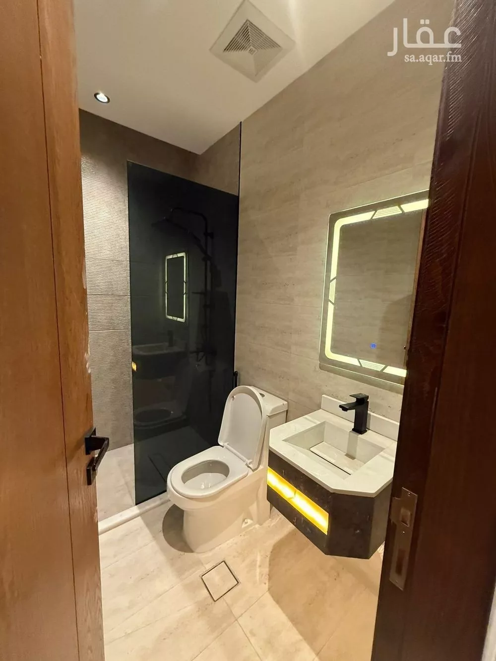 5 bedroom apartment in Al Rabwa, Jeddah 5