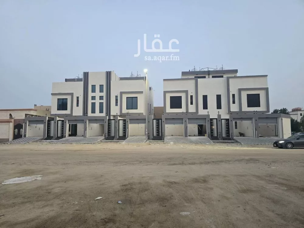 دور 7 غرف في ضاحية الملك فهد